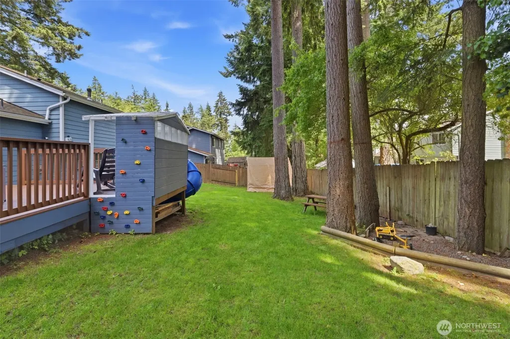 4002 SE Cameron Place Port Orchard WA 98366