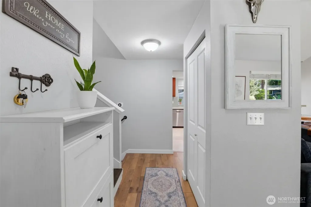 4002 SE Cameron Place Port Orchard WA 98366