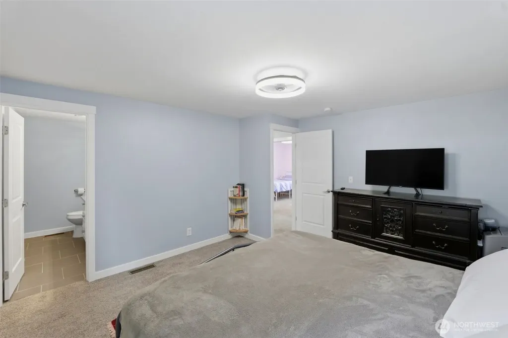 4002 SE Cameron Place Port Orchard WA 98366