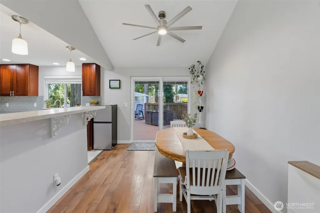 4002 SE Cameron Place Port Orchard WA 98366