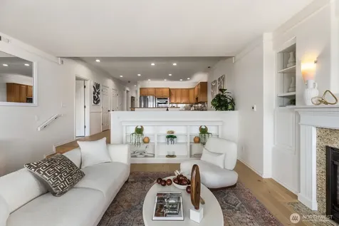 2349 Harbor Avenue SW Seattle WA 98126