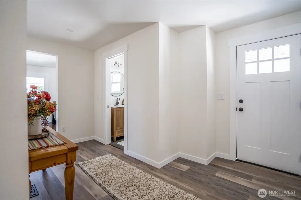 2206 15th Avenue Milton WA 98354
