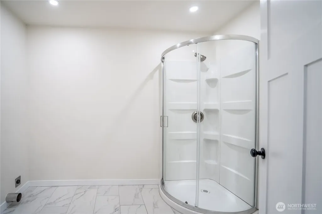2206 15th Avenue Milton WA 98354