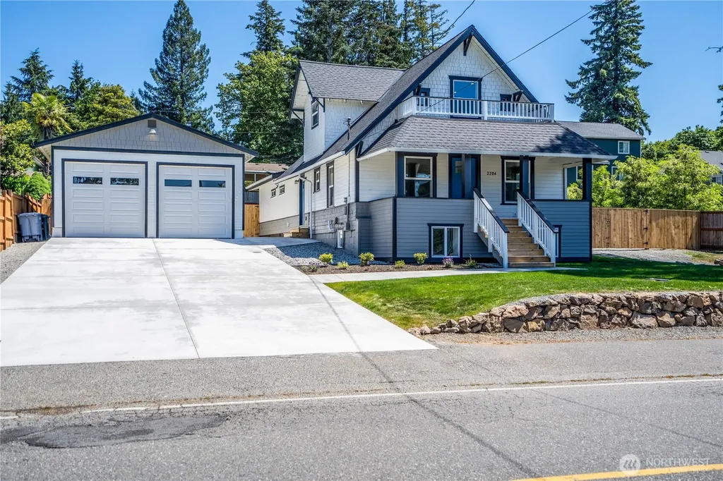 2206 15th Avenue Milton WA 98354