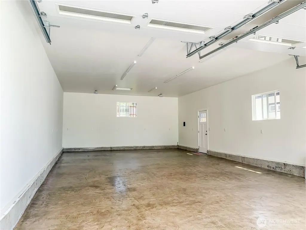 2206 15th Avenue Milton WA 98354