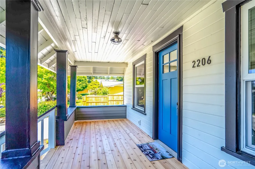 2206 15th Avenue Milton WA 98354