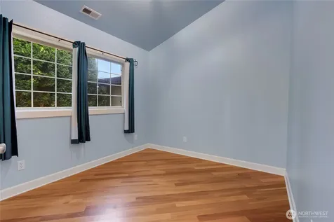 1302 N Cheyenne Street Tacoma WA 98406