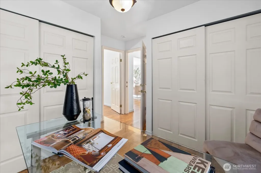 1051 2nd Avenue S Edmonds WA 98020