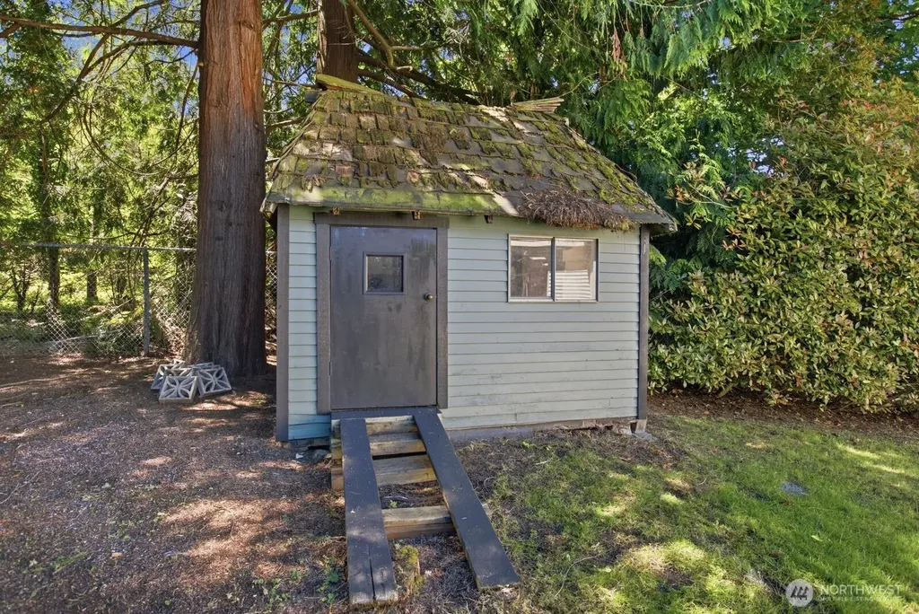 1051 2nd Avenue S Edmonds WA 98020