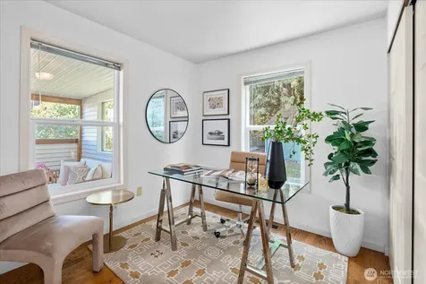 1051 2nd Avenue S Edmonds WA 98020