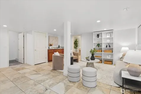 1051 2nd Avenue S Edmonds WA 98020