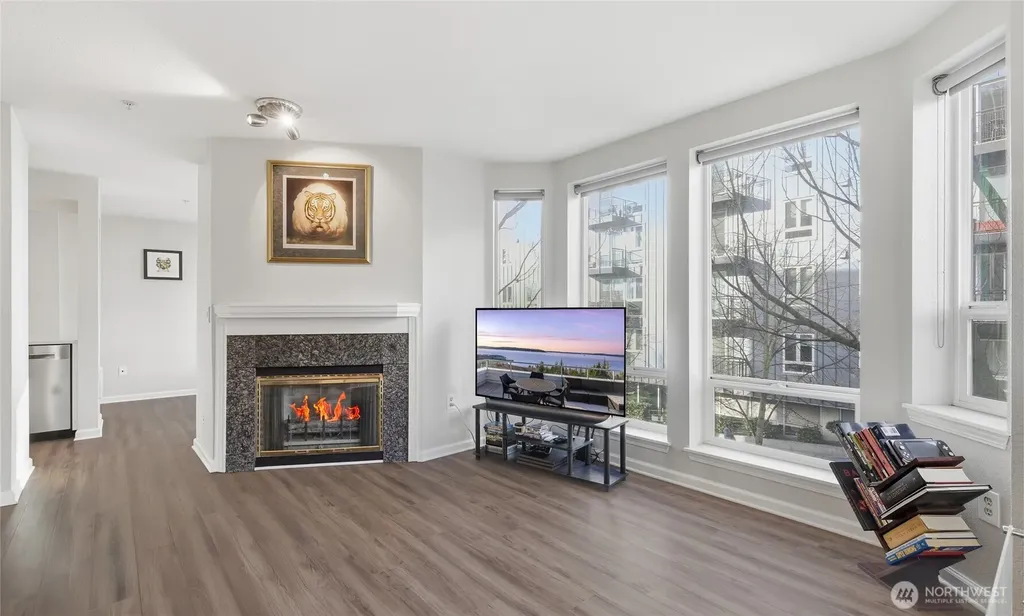 3028 Western Avenue Seattle WA 98121