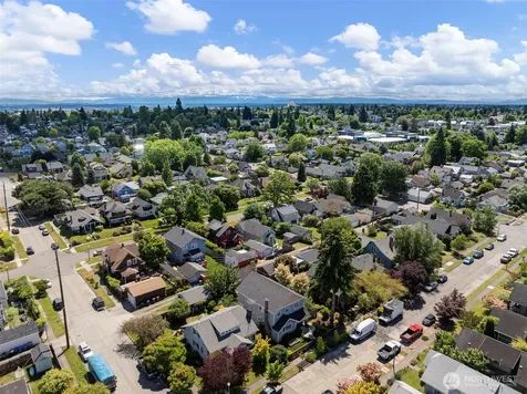 1225 N Anderson Street Tacoma WA 98406