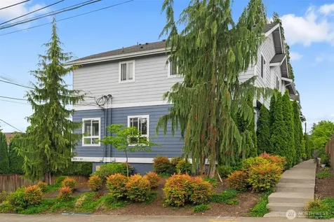 4849 S Chicago Street Seattle WA 98118