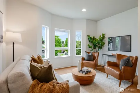 4849 S Chicago Street Seattle WA 98118