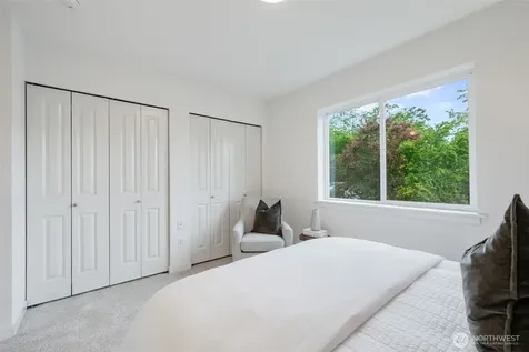 4849 S Chicago Street Seattle WA 98118
