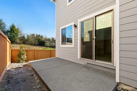 12611 SE 256th Place Kent WA 98030