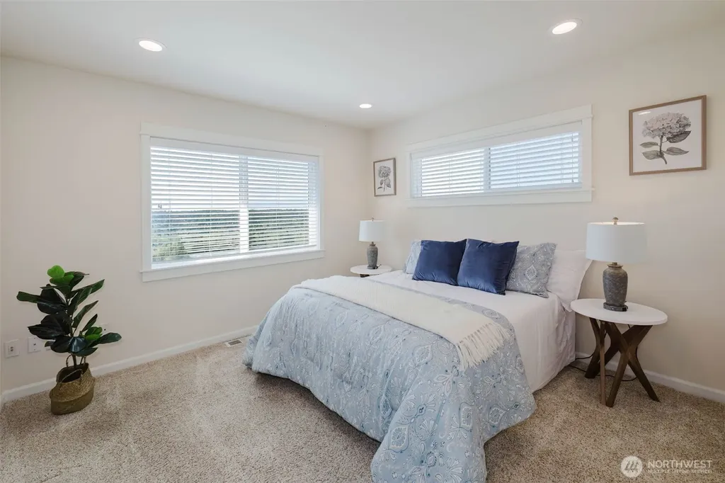 90 NE Daybreak Drive Belfair WA 98528