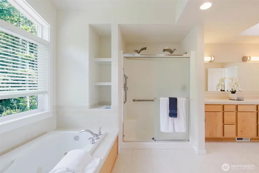 90 NE Daybreak Drive Belfair WA 98528