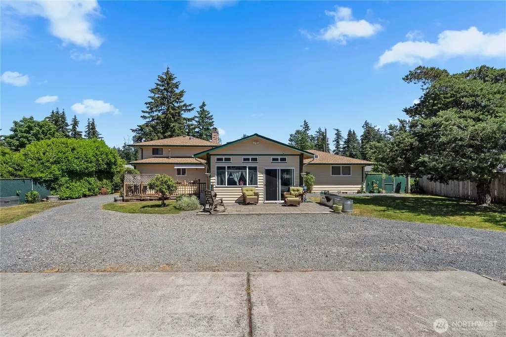 13912 2nd Avenue Ct E Tacoma WA 98445