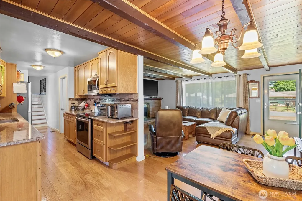 13912 2nd Avenue Ct E Tacoma WA 98445