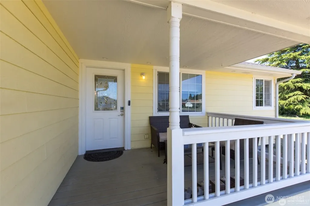 11 Stone Road Sequim WA 98382