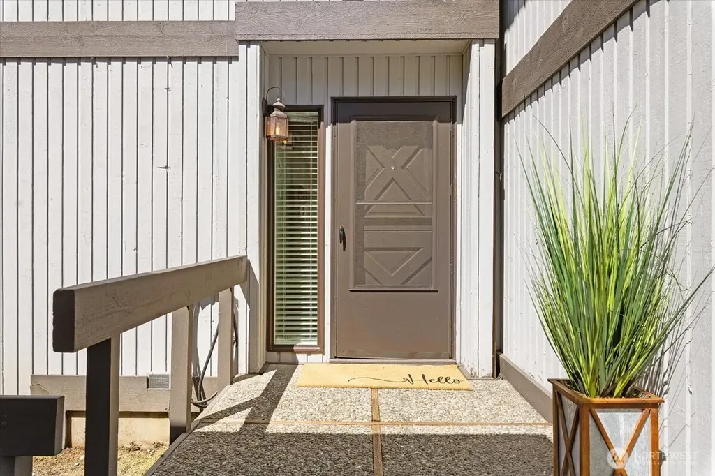 4605 170th Place NE Redmond WA 98052