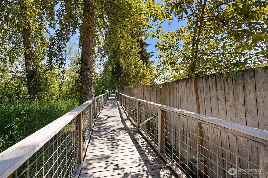 4605 170th Place NE Redmond WA 98052