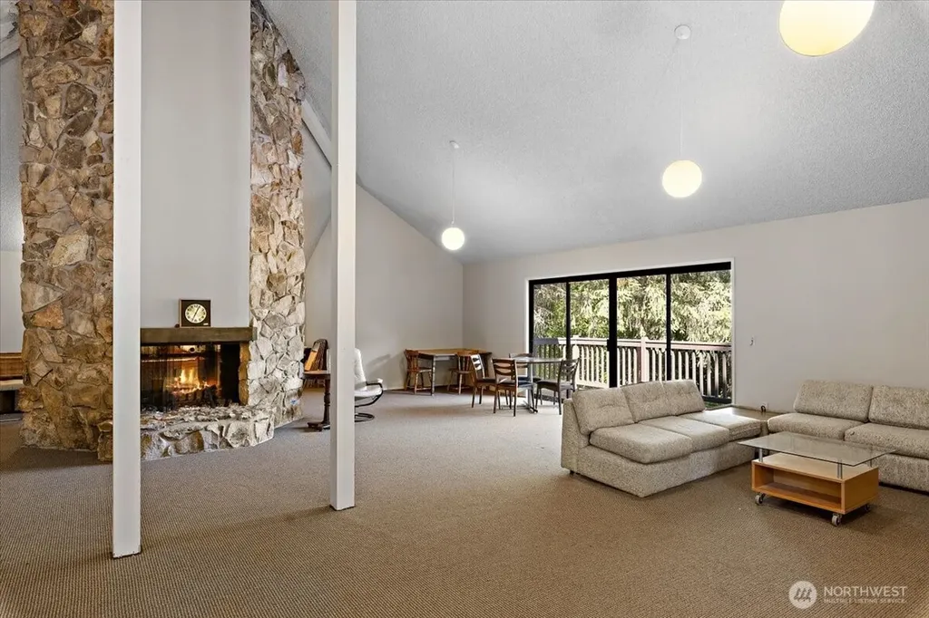 4605 170th Place NE Redmond WA 98052