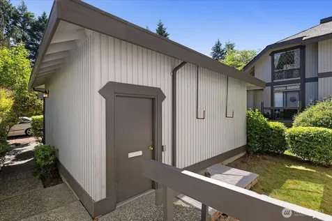 4605 170th Place NE Redmond WA 98052