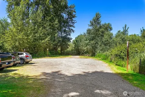 4605 170th Place NE Redmond WA 98052