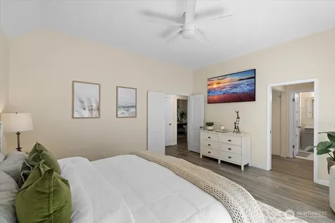 4605 170th Place NE Redmond WA 98052