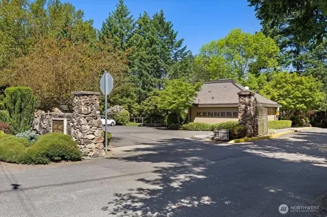 4605 170th Place NE Redmond WA 98052