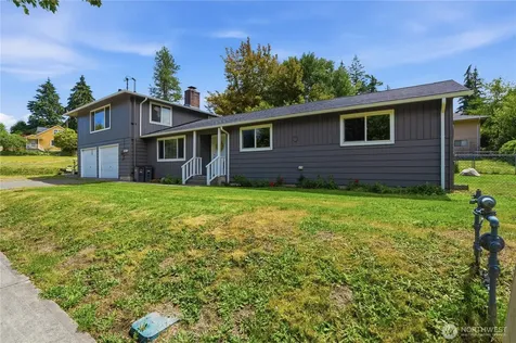 360 Tremont Street W Port Orchard WA 98366