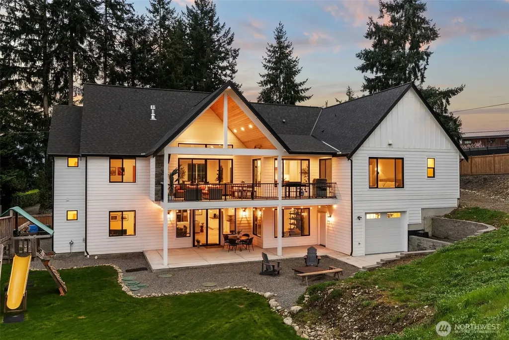 17905 28th Street E Lake Tapps WA 98391