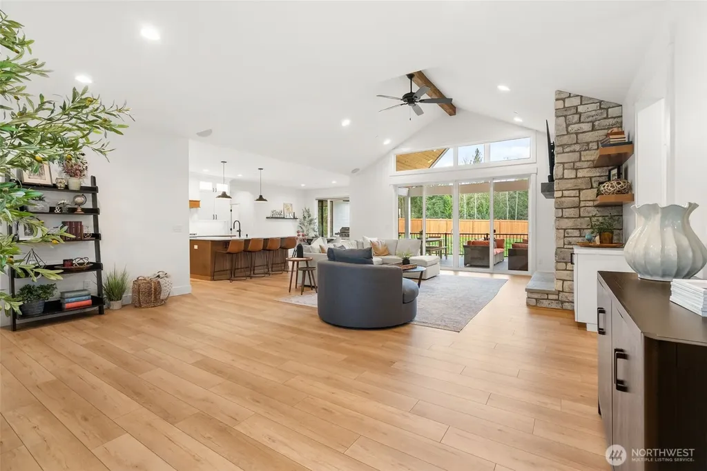 17905 28th Street E Lake Tapps WA 98391