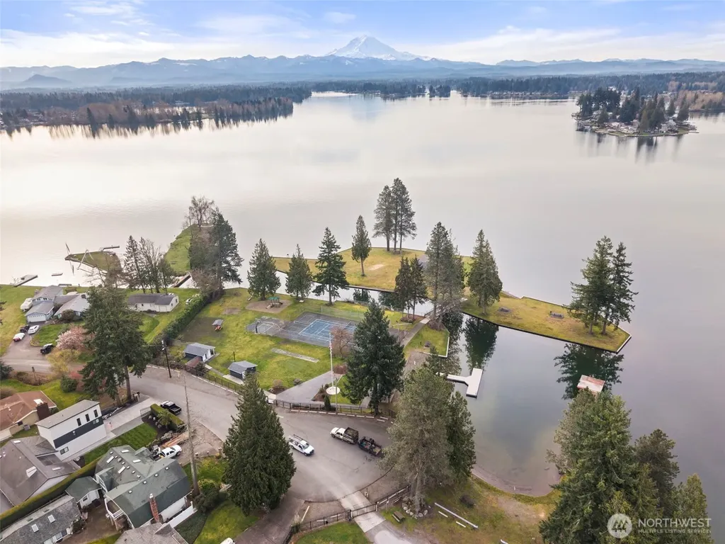 17905 28th Street E Lake Tapps WA 98391