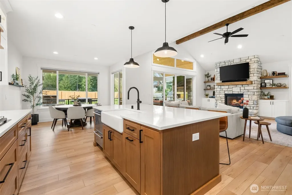 17905 28th Street E Lake Tapps WA 98391