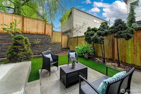 13721 Meridian Avenue N Seattle WA 98133