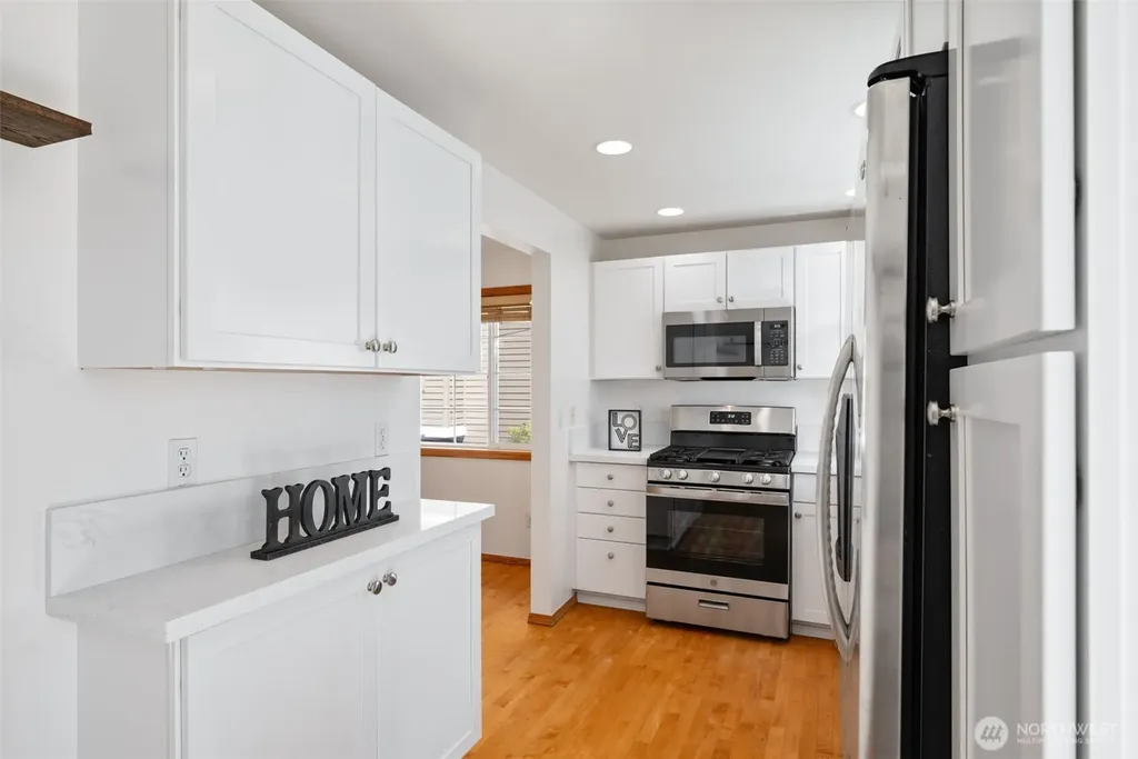 1619 S Weller Street Seattle WA 98144
