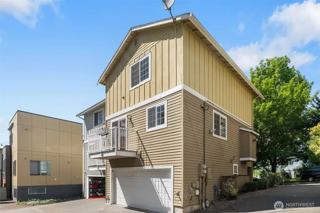 1619 S Weller Street Seattle WA 98144