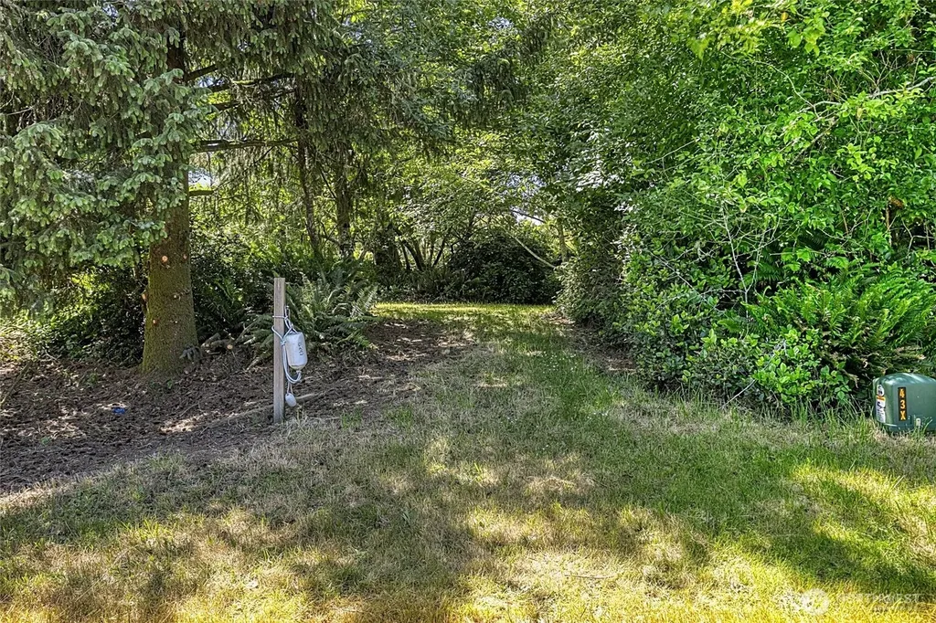 685 Chinook Avenue SE Ocean Shores WA 98569