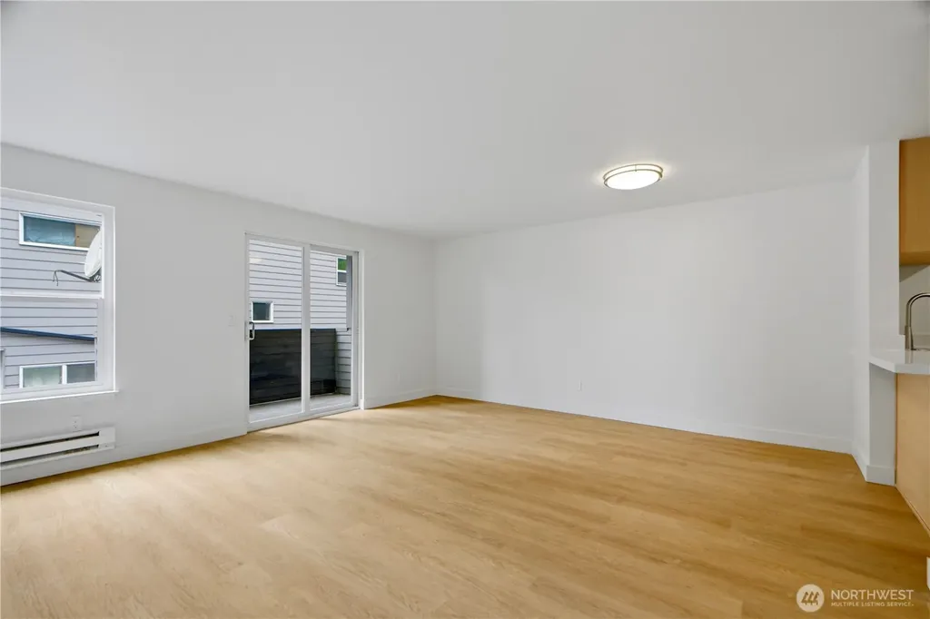 10732 Stone Avenue N Seattle WA 98133
