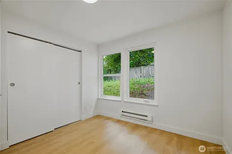 10732 Stone Avenue N Seattle WA 98133