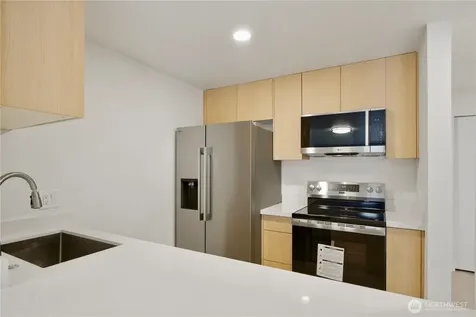10732 Stone Avenue N Seattle WA 98133