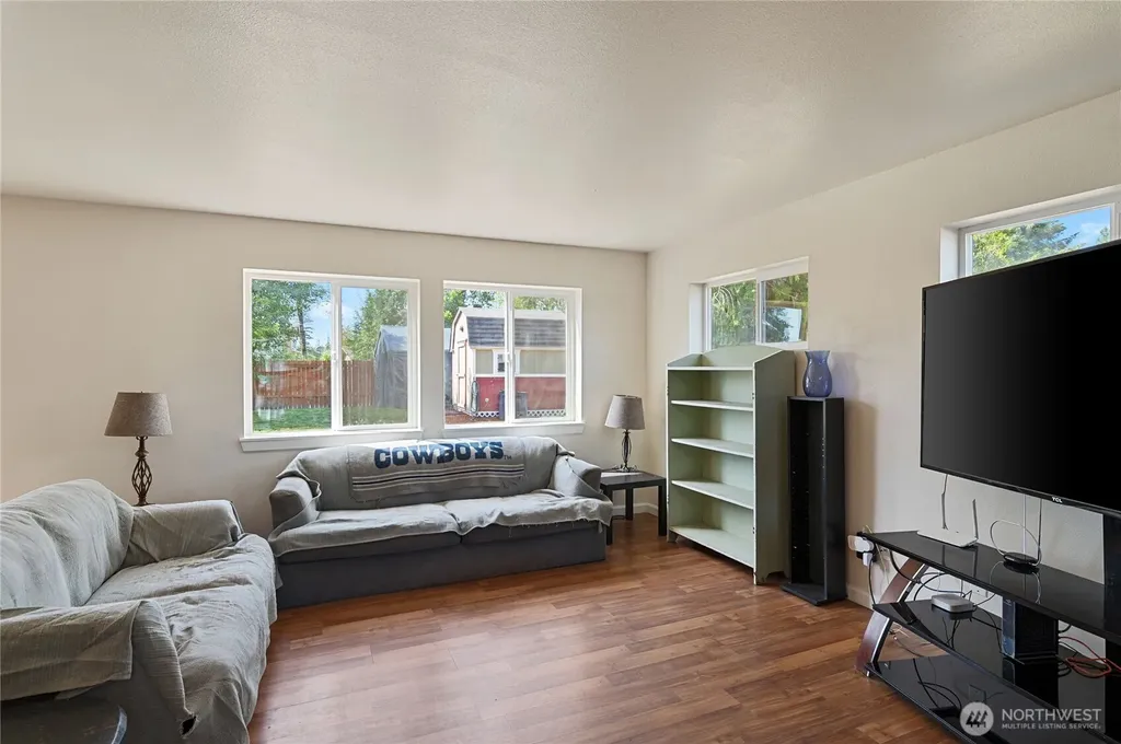 7838 Celtic Loop NW Silverdale WA 98383