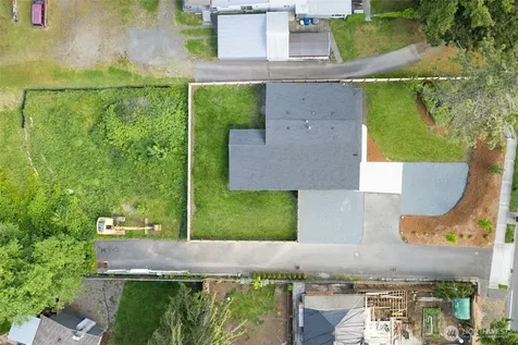 20103 75th Avenue NE Kenmore WA 98028