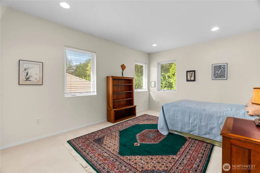 6936 Fairway Lane SE Olympia WA 98501