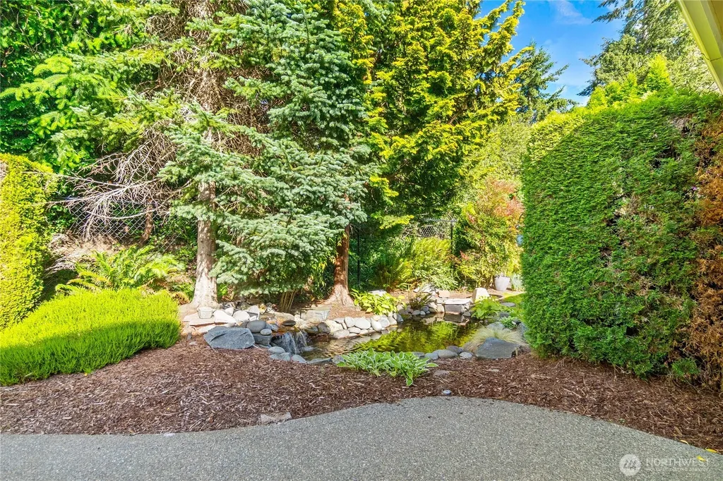 6936 Fairway Lane SE Olympia WA 98501