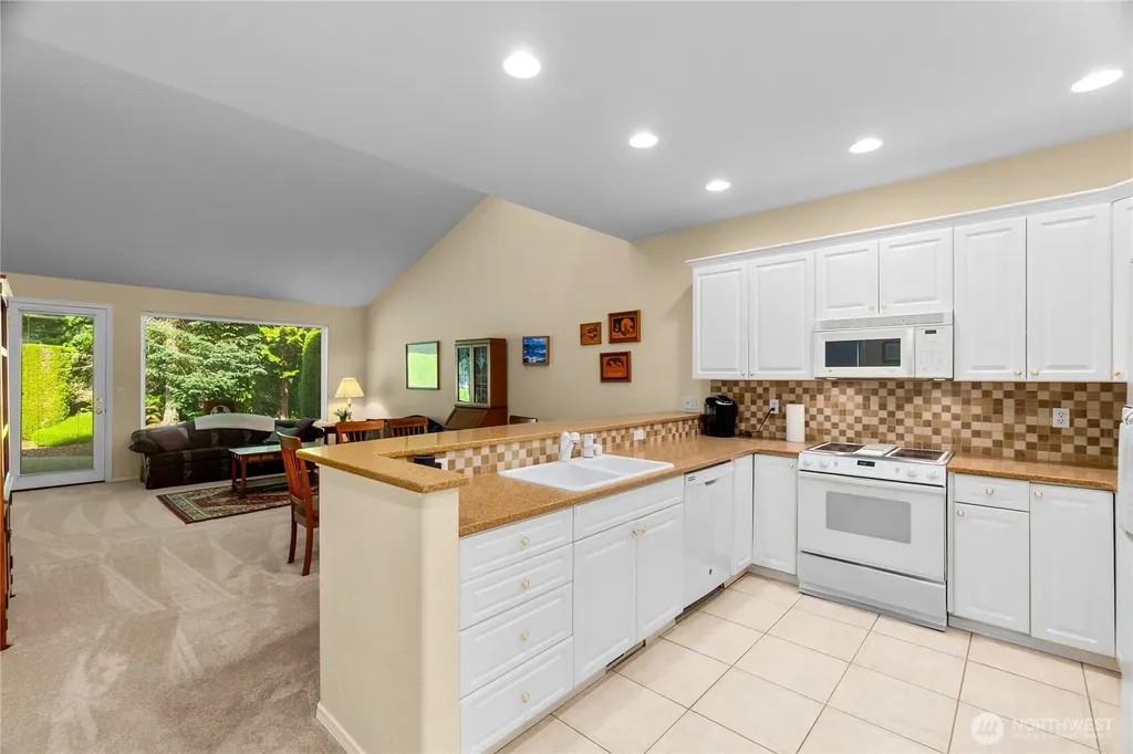 6936 Fairway Lane SE Olympia WA 98501